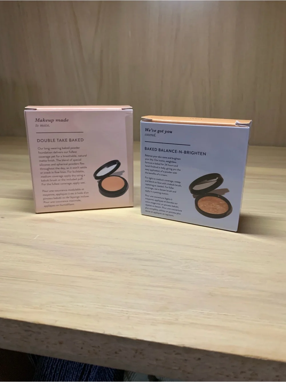 Laura Geller Light Powder & Color-Correcting Baked Foundation Duo - Beige/Peach